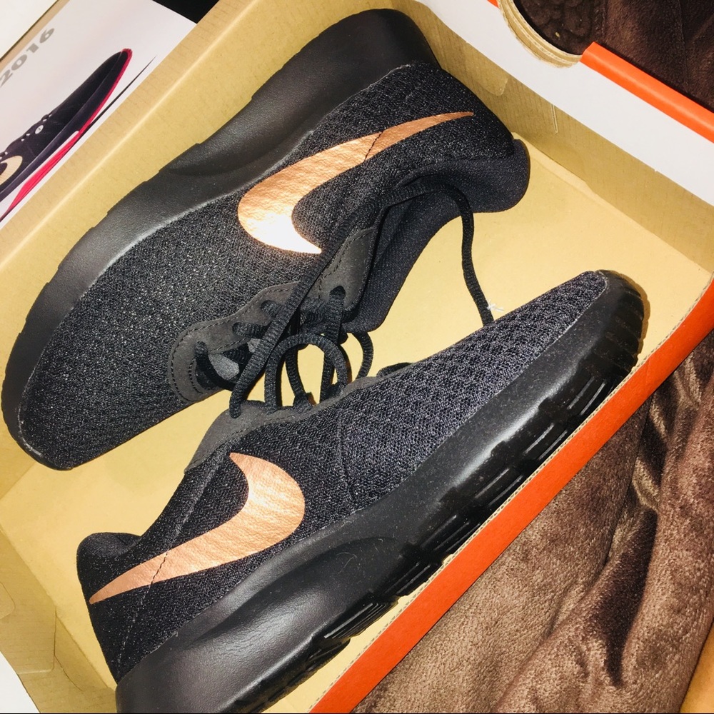 Nike Roche